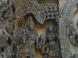 魔域私服外挂加寒光战靴，真的能让你无敌吗？